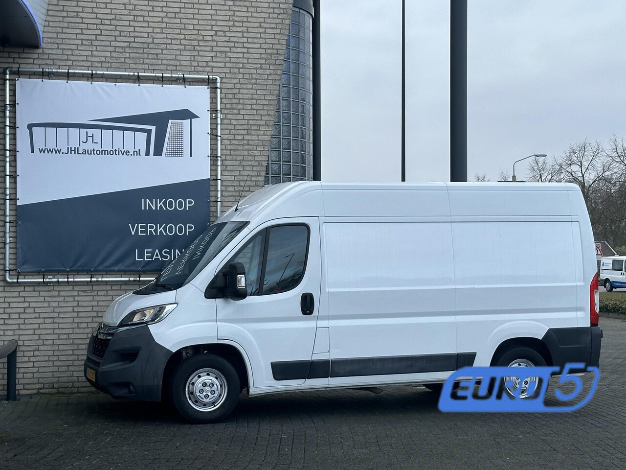 Citroën Jumper - 30 2.2 HDI L2H2 *3PER*A/C*CRUISE*TREKHAAK*TEL* - AutoWereld.nl