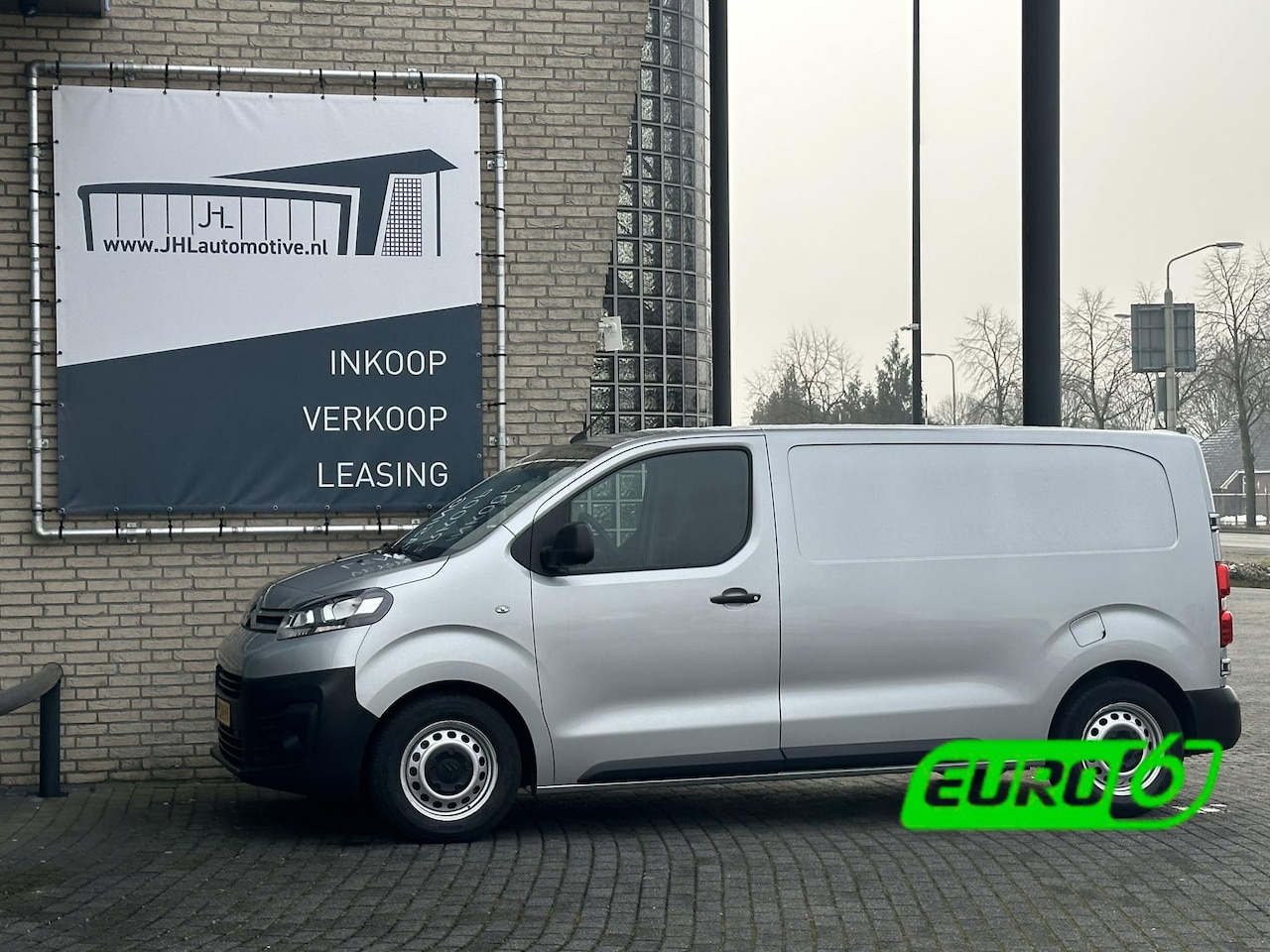 Citroën Jumpy - 1.6 BlueHDI 95 Club M*NAVI*CRUISE*A/C*TEL*PDC*3PER - AutoWereld.nl