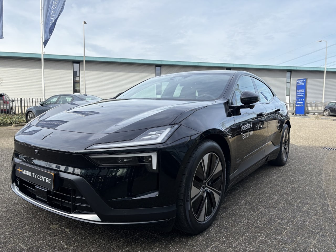 Polestar 4 - LRDM 100 kWh | DEMO | Plus & Pilot Pack | 20 Inch - AutoWereld.nl