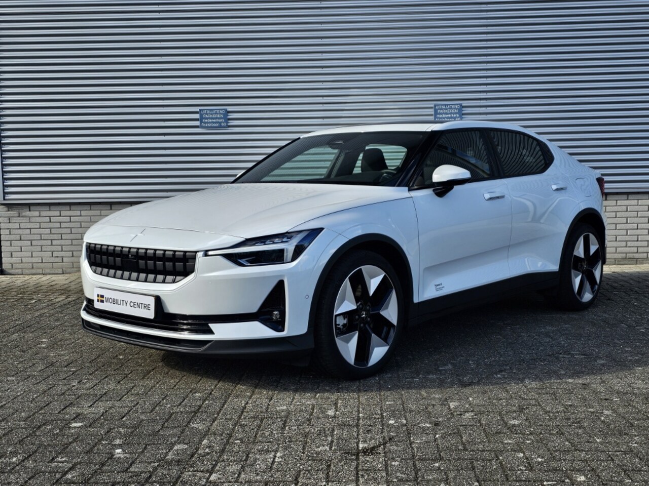 Polestar 2 - LRSM 78 kWh | Pilot- Plus Pack | Trekhaak | H&K | 20" inch lm ve - AutoWereld.nl