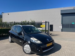 Renault Clio Estate - 1.5 dCi Navigatie|Clima Luxe model