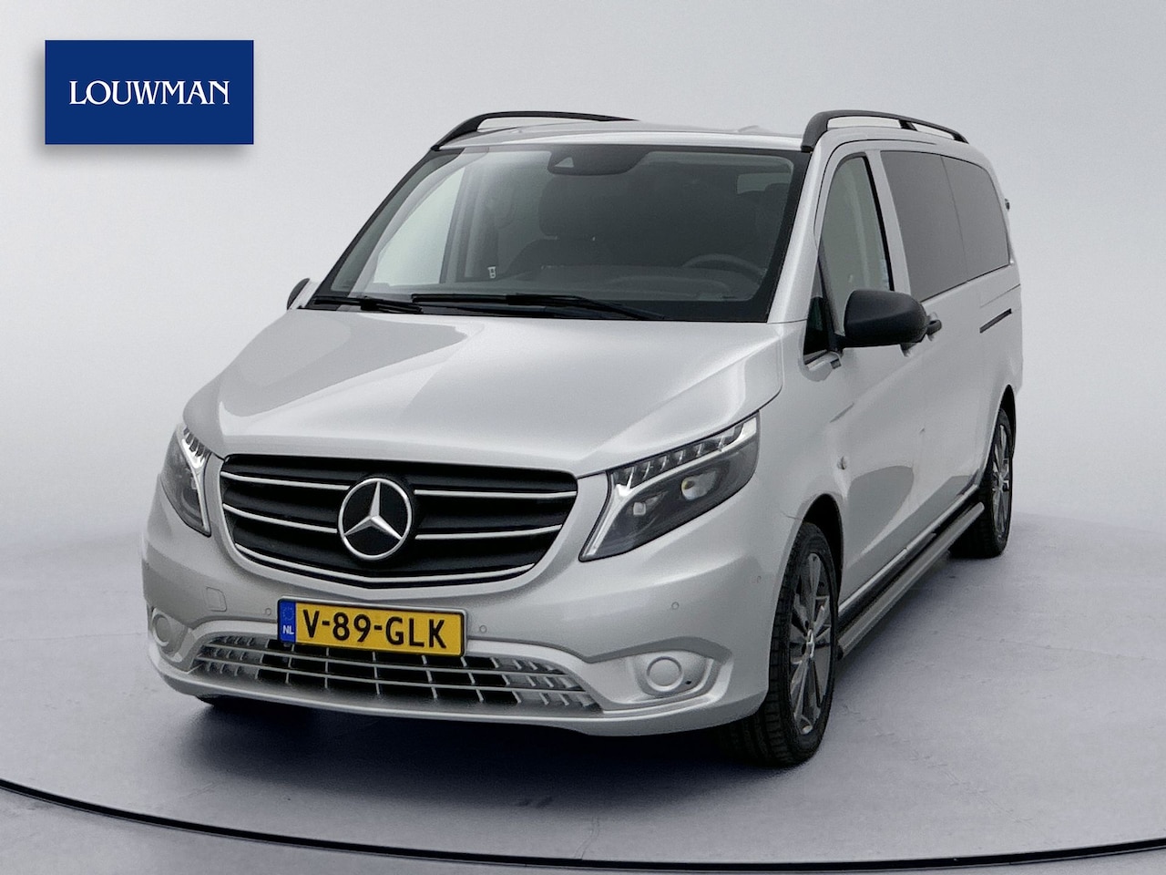 Mercedes-Benz Vito - 114 CDI Extra Lang Dubbele Cabine XL Leder 2x Schuifdeur LED Trekhaak Apple Carplay/Androi - AutoWereld.nl