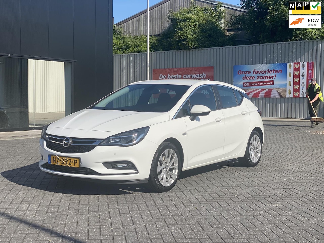 Opel Astra - 1.0 Business+ 1.0 Business+ - AutoWereld.nl