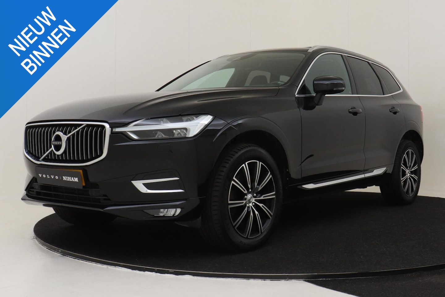 Volvo XC60 - T5 AUT. AWD INSCRIPTION -PANO.DAK|LUCHTVERING|CAMERA|TREKHAAK|BLIS|ADAP.LED|STANDKACHEL - AutoWereld.nl