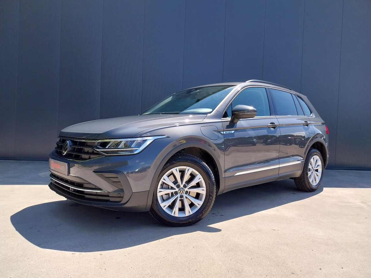 Volkswagen Tiguan - 1.4 TSI eHybrid PHEV 1e EIGENAAR VIRTUAL COCKPIT ADAPT CRUISE CAMERA LED NAVI ECC - AutoWereld.nl