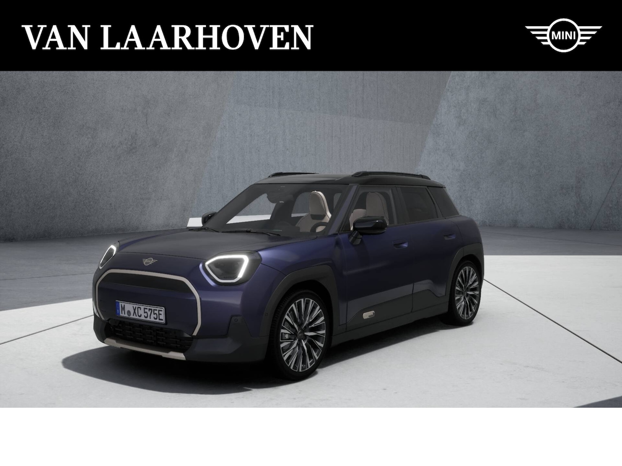 MINI Aceman - E / Favoured / Pakket L / 19" Eternal Spoke 2-tone - AutoWereld.nl