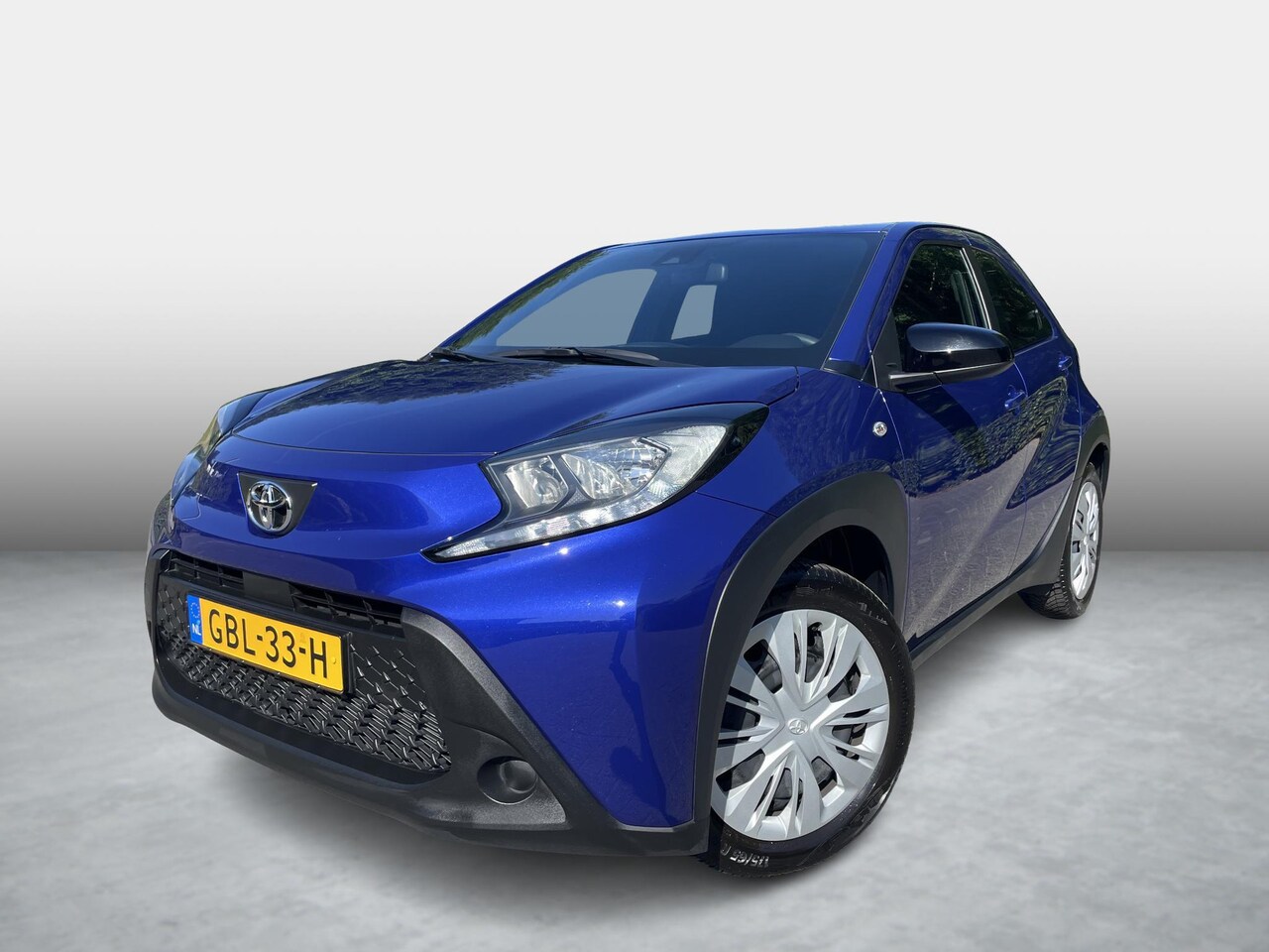 Toyota Aygo X - 1.0 VVT-i MT Play All seasonbanden - AutoWereld.nl