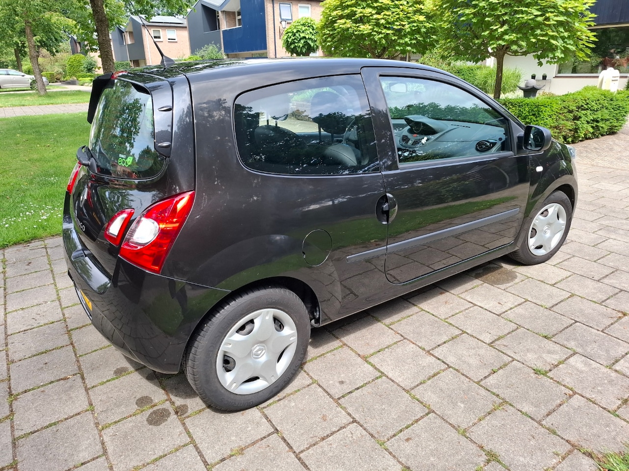 Renault Twingo - 1.2 16V Parisienne - AutoWereld.nl