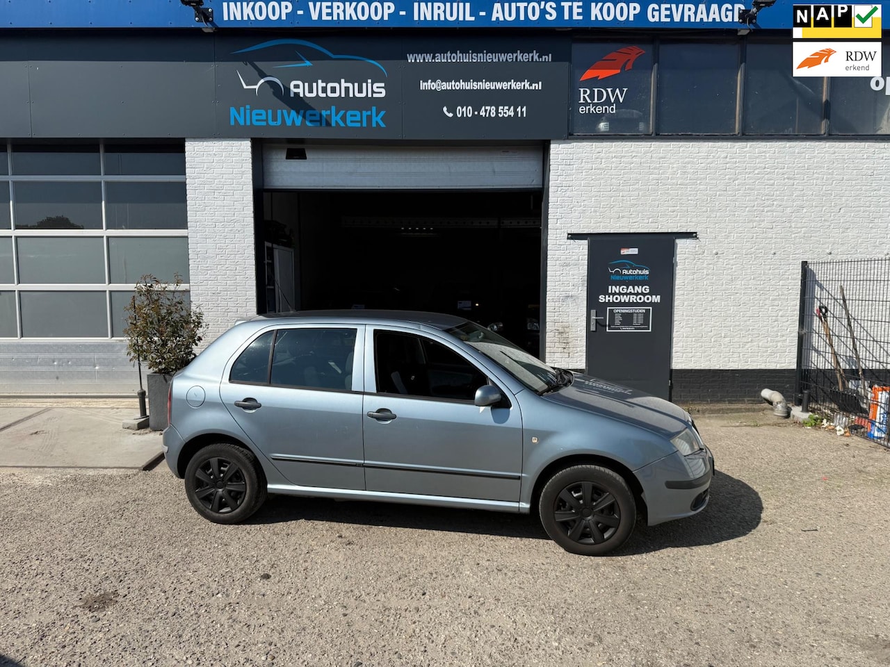 Skoda Fabia - 1.4-16V Comfort-Automaat- met Cruise Control, NAP en een ruime APK!!! - AutoWereld.nl