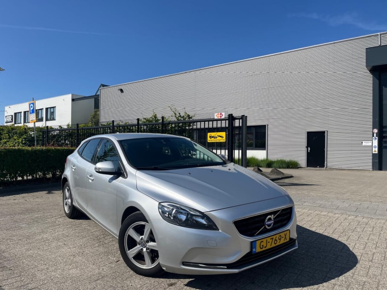 Volvo V40 - 1.6 D2 Navigatie|Clima Kinetic - AutoWereld.nl