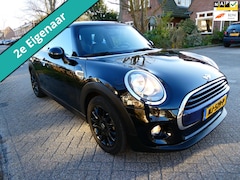 MINI Cooper - 1.5 136pk 2e eig. 113.000km NAP Airco Cruise Navi