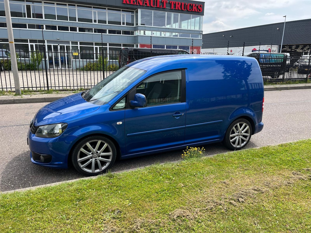 Volkswagen Caddy - 1.6 TDI 1.6 TDI , 75 pk, Airco, Navigatie, - AutoWereld.nl