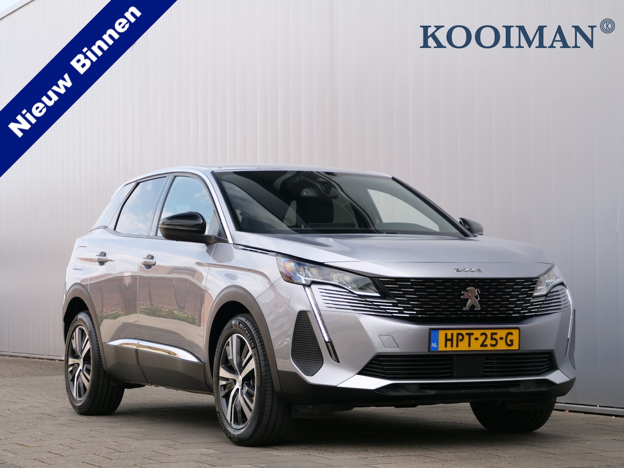 Peugeot 3008 - 1.2 Mild Hybrid 136pk Allure Pack Business Automaat LED / Camera / Navigatie - AutoWereld.nl
