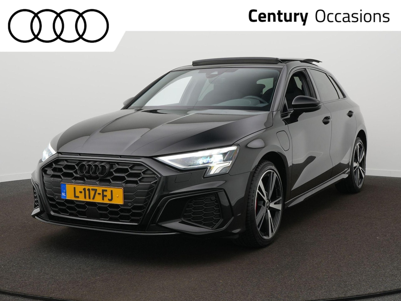 Audi A3 Sportback - 45 TFSI e S edition Competition S-Line | 245PK | Panodak | Virtual | 18 Inch - AutoWereld.nl