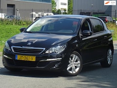 Peugeot 308 - 1.2 PureTech Blue Lease Executive NAP/PANO/NAVI