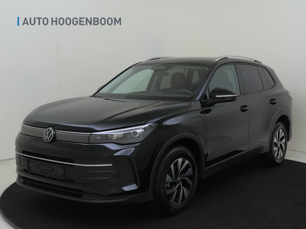 Volkswagen Tiguan - Life Edition - eHybrid | 'App-Connect' draadloze smartphone integratie | Afstandscontroles - AutoWereld.nl