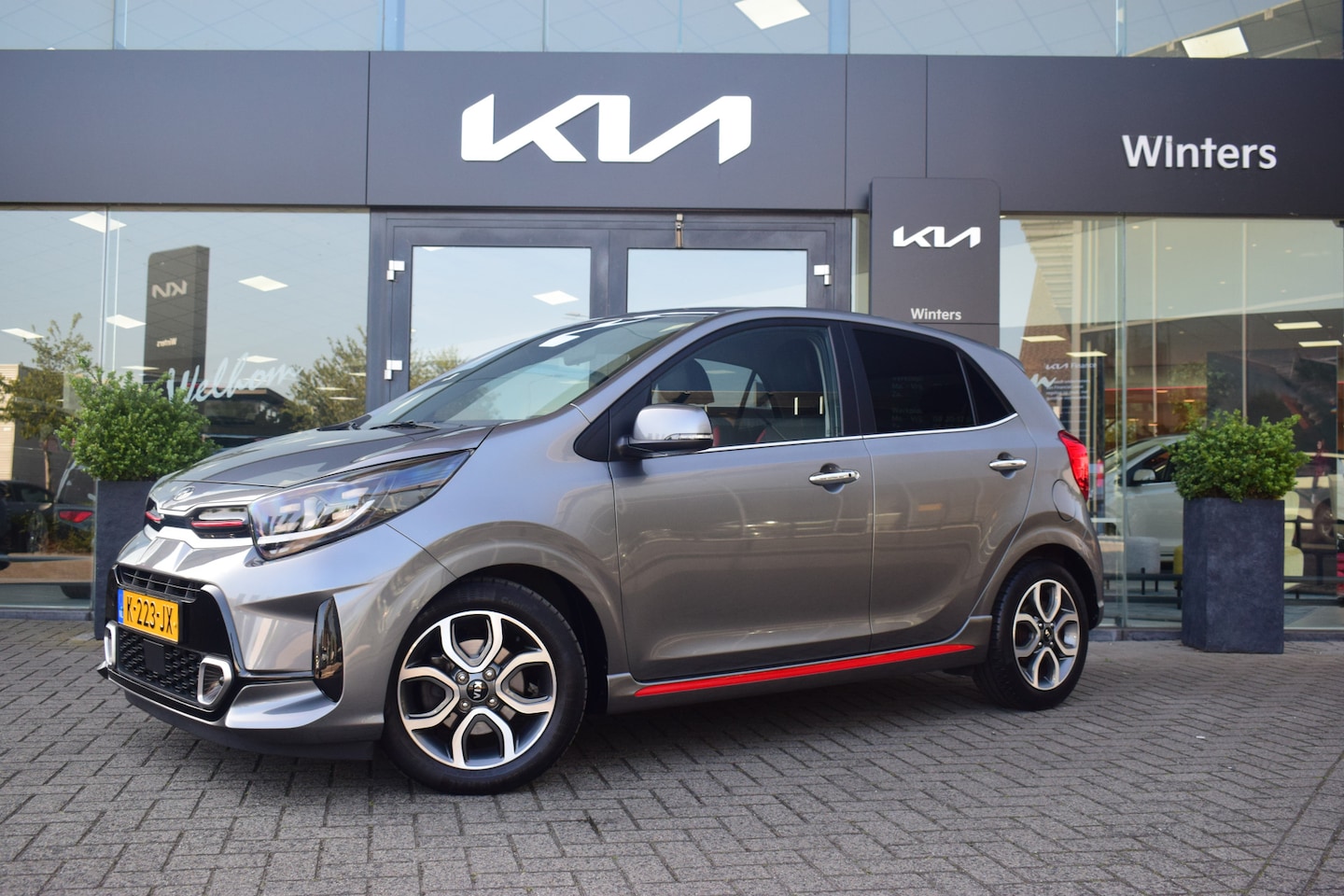 Kia Picanto - 1.0 DPi GT-Line | Climate Control | Navigatie | Cruise Control | Tot 10jr. Garantie | - AutoWereld.nl