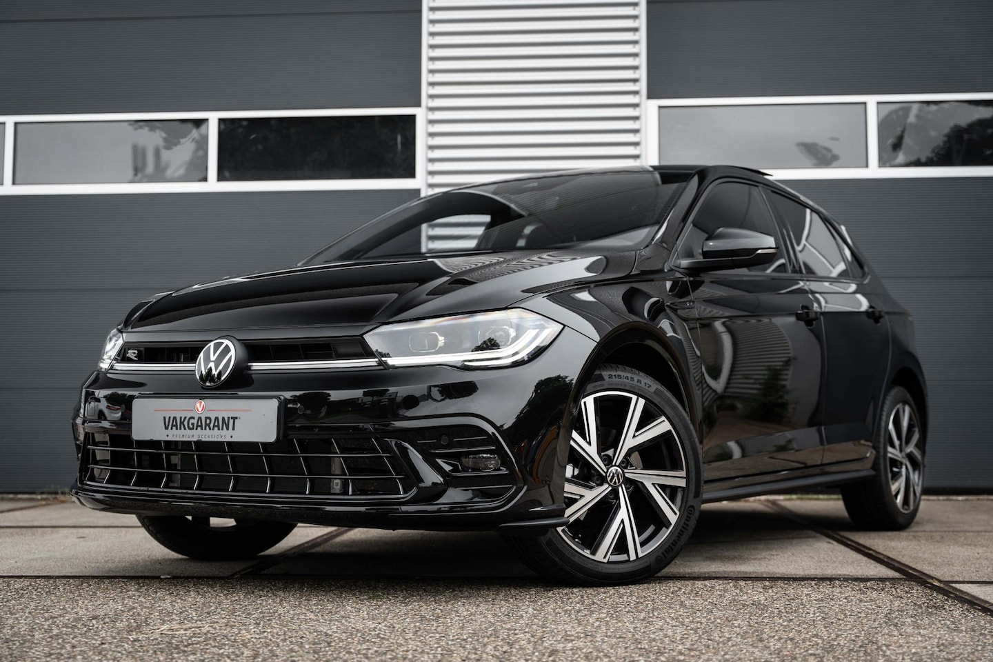 Volkswagen Polo - 1.0 TSI R-Line |Panorama dak | ACC | Stoelverwarming | - AutoWereld.nl