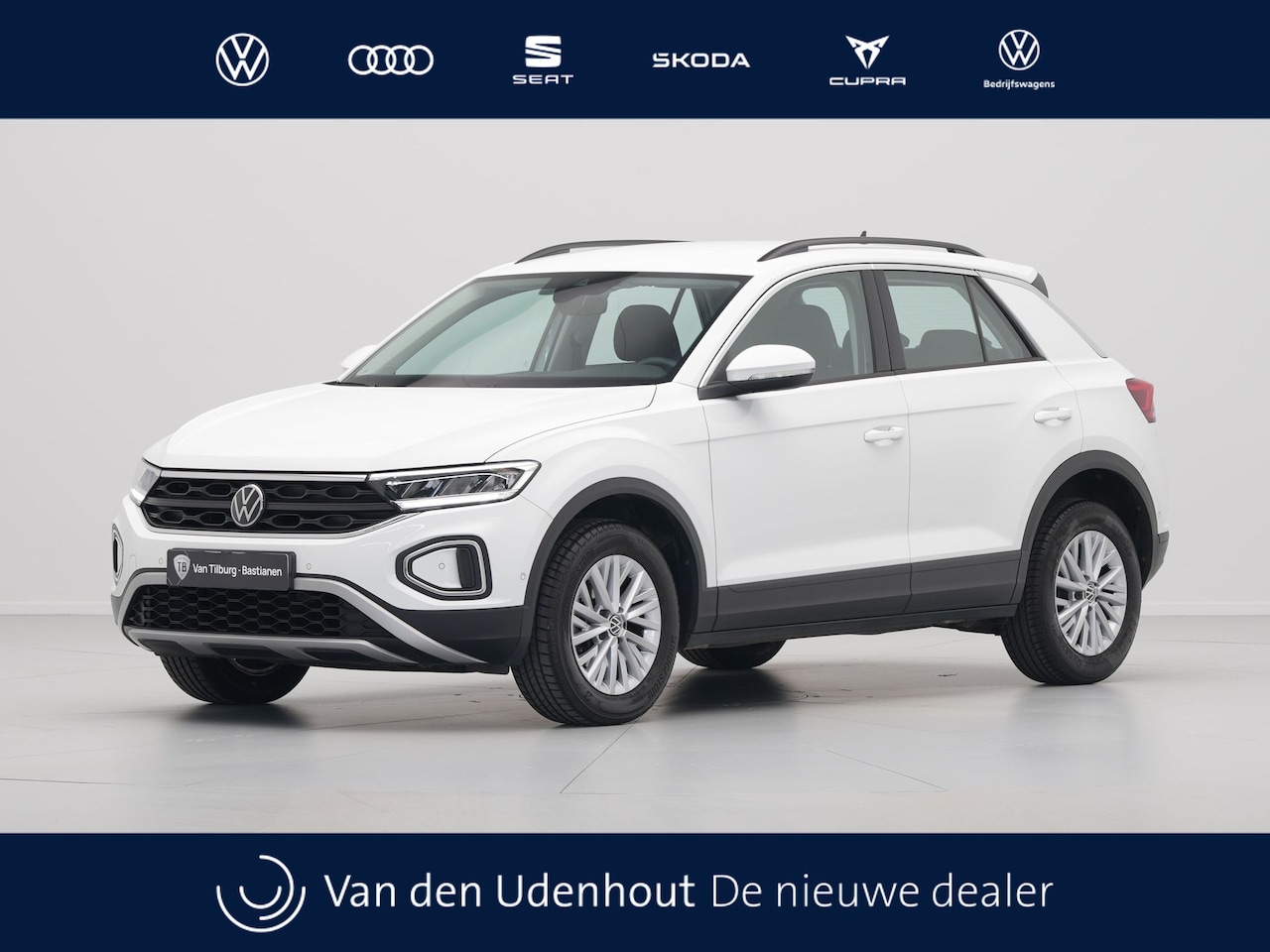 Volkswagen T-Roc - 1.0 TSI 110pk Life Navi via App Parkassist Led Clima 283 - AutoWereld.nl