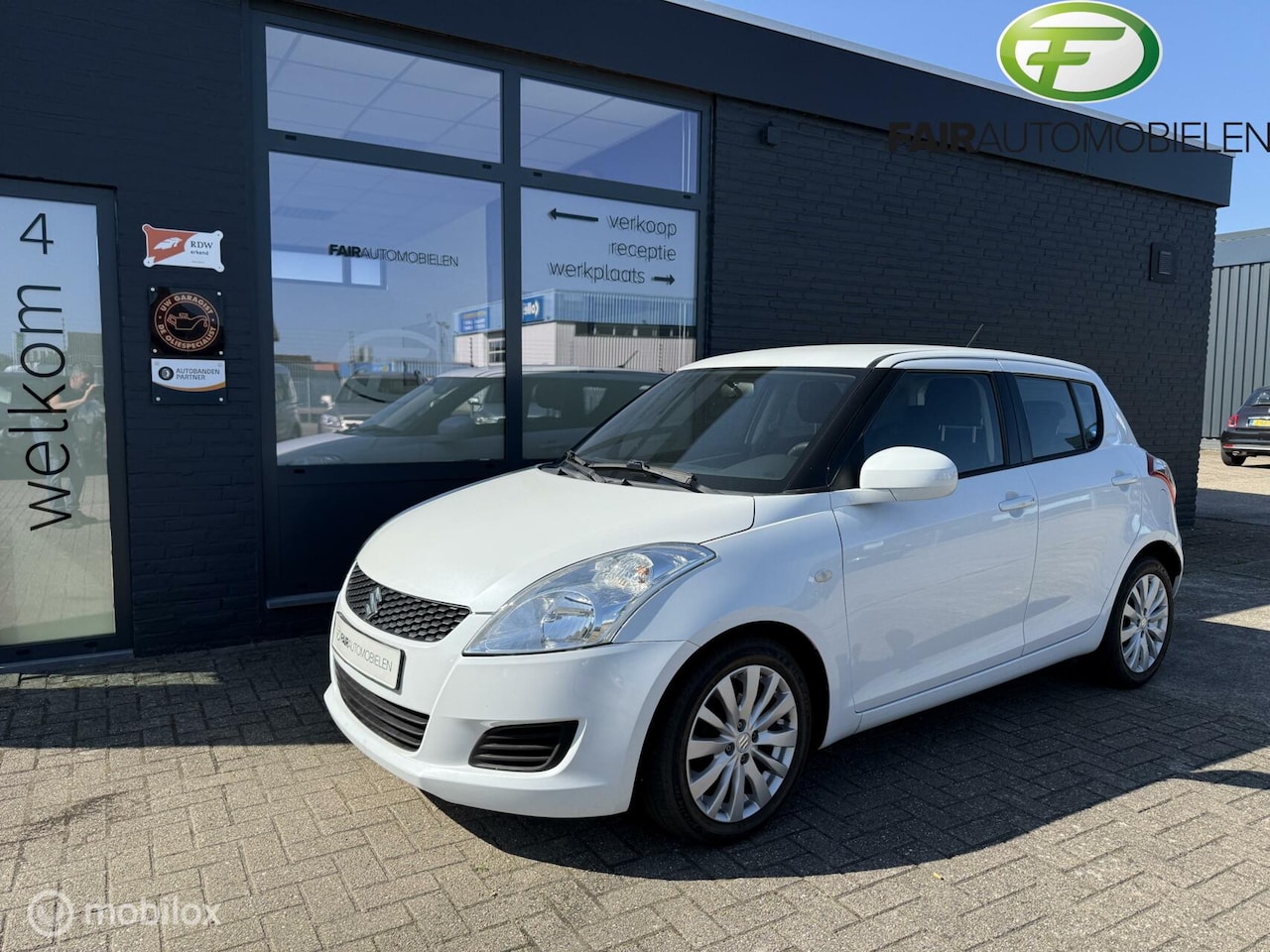 Suzuki Swift - 1.2 Exclusive 1.2 Exclusive - AutoWereld.nl