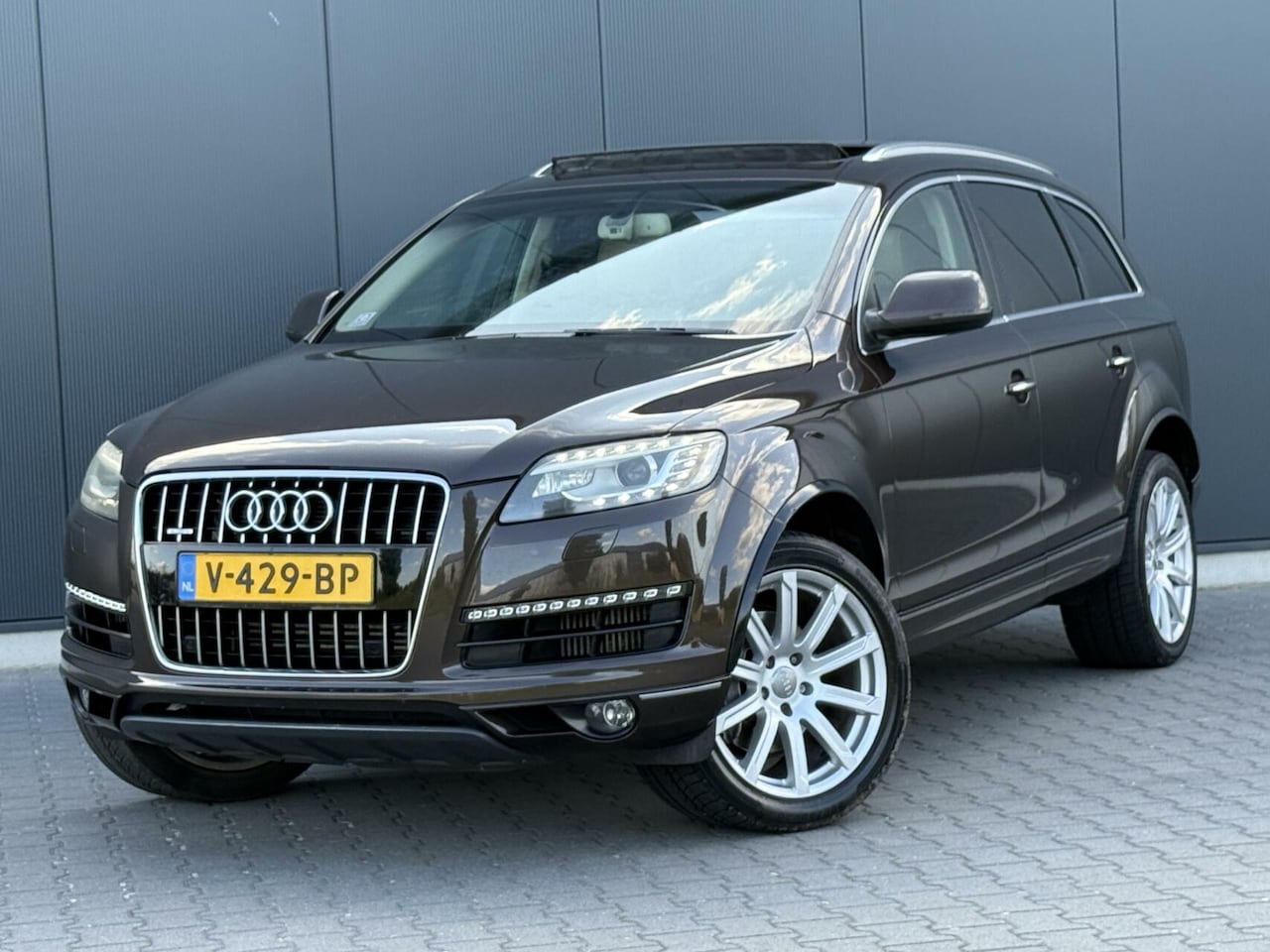 Audi Q7 - 3.0 TDI Quattro S-Line Facelift - Pano - Grijs Kenteken - Bosé - Leder - Trekhaak - AutoWereld.nl