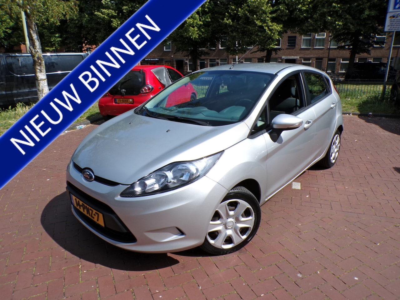 Ford Fiesta - 1.25 Limited rijdt en schakelt zeer goed...... - AutoWereld.nl