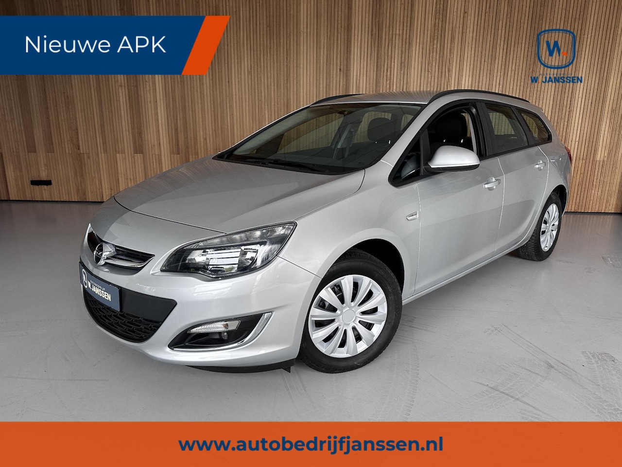 Opel Astra Sports Tourer - 1.4 Cosmo Trekhaak | Cruise - AutoWereld.nl