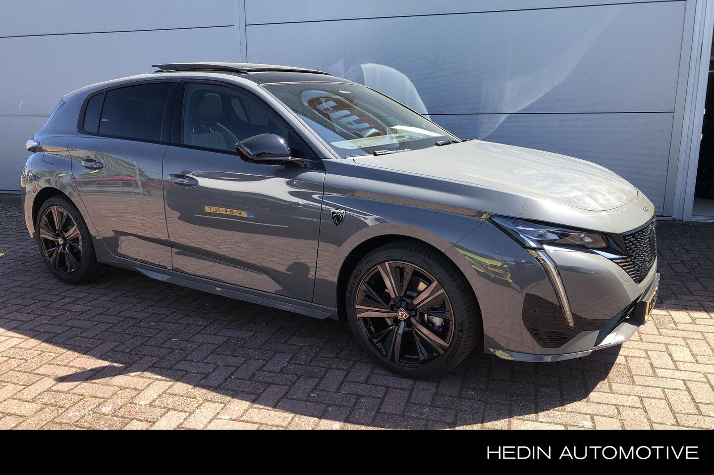 Peugeot 308 - 1.2 Hybrid 145pk e-DCS6 GT | Trekhaak | 360° Camera | Elektrisch Schuif/Kanteldak | Stoel/ - AutoWereld.nl