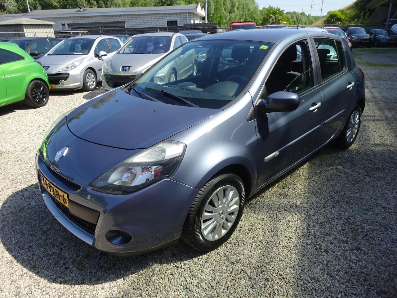Renault Clio - 1.2 TCe Collection airco electr ramen trekhaak - AutoWereld.nl