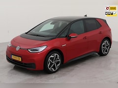 Volkswagen ID.3 - Pure 45 kWh SCHAALSTOELEN/IQ LED KOPLAMPEN/CAMERA/KEYLESS