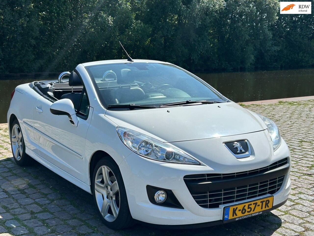 Peugeot 207 CC - 1.6 THP Roland Garros Cabriolet zeer mooi auto navigatie cruis control airco - AutoWereld.nl