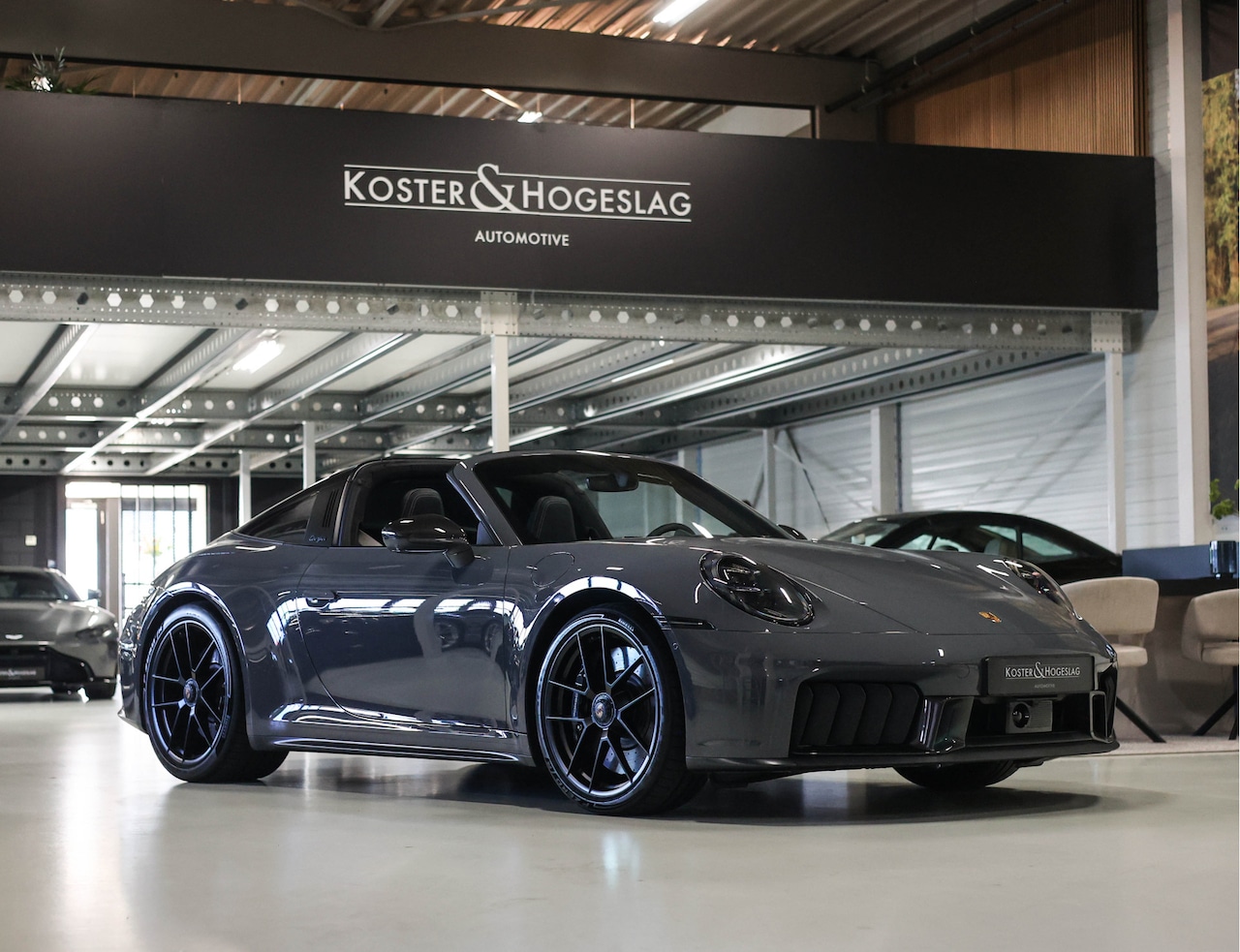 Porsche 911 Targa - 4 GTS | PTS - SportDesign - Carbon - Leder pakket - AutoWereld.nl
