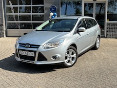 Ford Focus Wagon - 1.6 EcoBoost Trend Sport | Org-NL auto. D-riem verv. 1500kg trekgewicht.