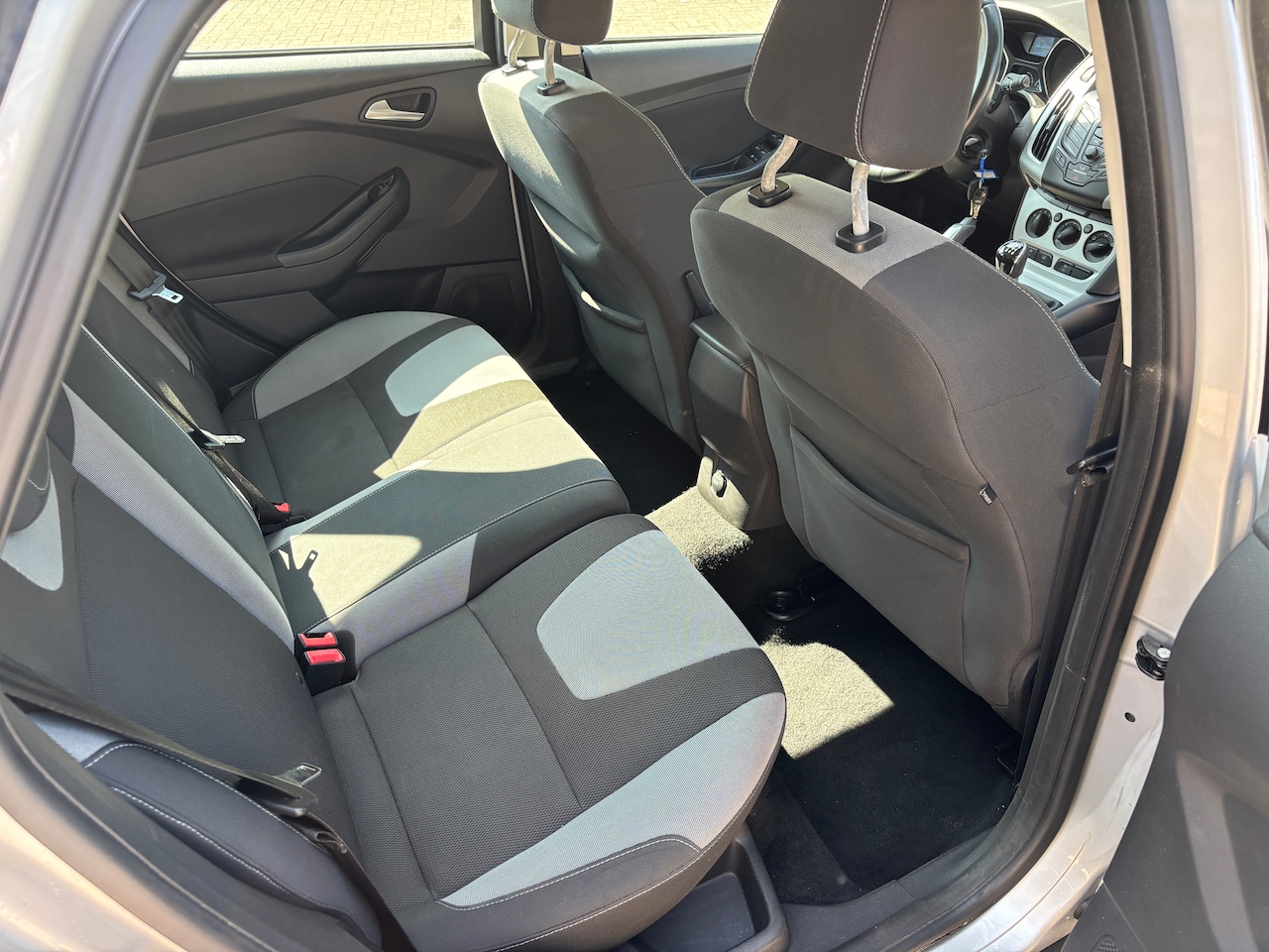 Ford Focus Wagon - 1.6 EcoBoost Trend Sport | Org-NL auto. D-riem verv. 1500kg trekgewicht.