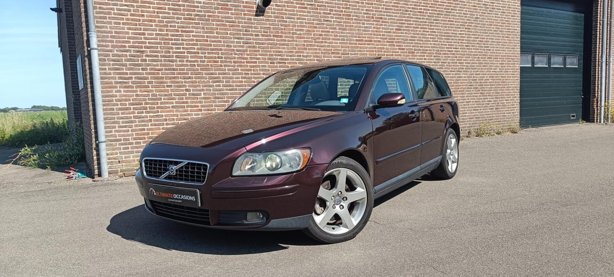 Volvo V50 - 2.4i Aut Trekhaak Xenon Dakje - AutoWereld.nl