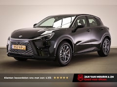 Lexus LBX - Business Line 2WD | CLIMA | STOELVERWARMNG | DAB | CAMERA