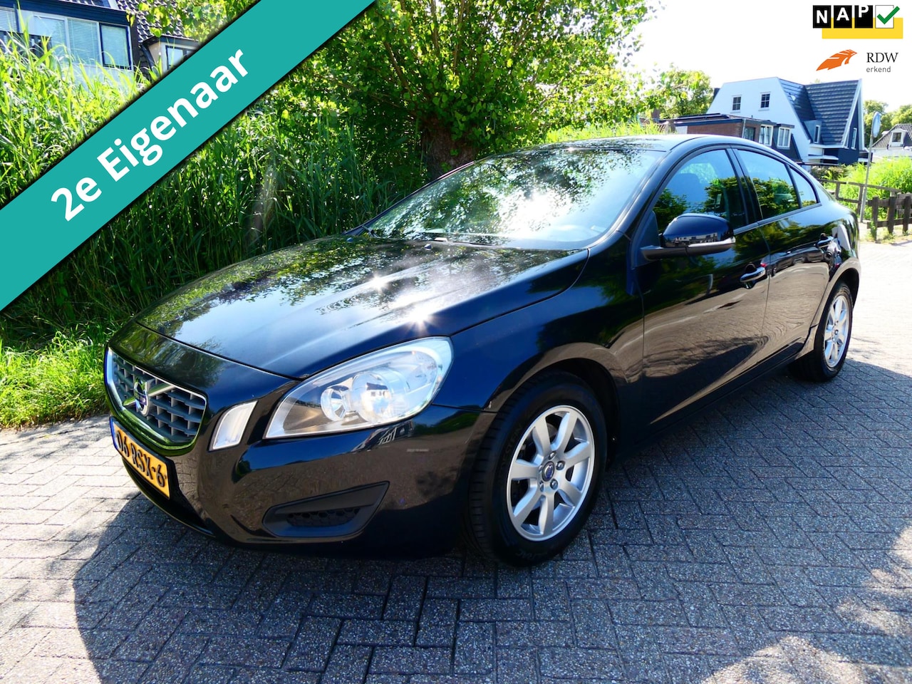 Volvo S60 - 1.6 T4 Kinetic 180pk Automaat Clima Navi 2e eig. Historie Volledig - AutoWereld.nl