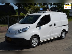 Nissan e-NV200 - Business 100% elektrisch en met zonnepaneel