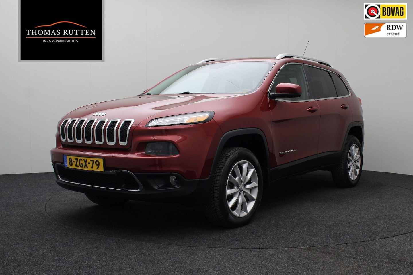 Jeep Cherokee - 3.2 V6 Limited AWD 2014 Trekhaak | Navigatie | Bluetooth | Panorama dak | LED | Camera | A - AutoWereld.nl