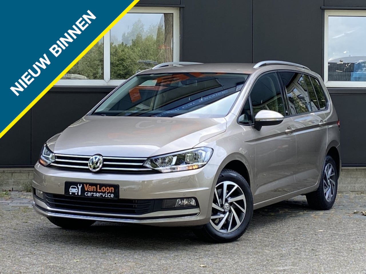 Volkswagen Touran - 1.4 TSI Comf.l. Ed. - AutoWereld.nl