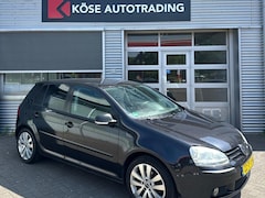 Volkswagen Golf - 1.6 FSI Trendline Business AIRCO