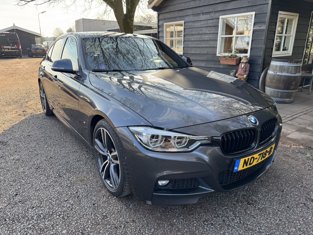 BMW 3-serie - 330e High Exec. PANO|HUD|HARMAN.KARDON|M.SPORT - AutoWereld.nl