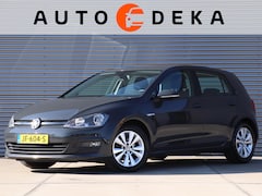 Volkswagen Golf - 1.0 TSI Comfortline *Navigatie*Parkeersens.*Trekhaak