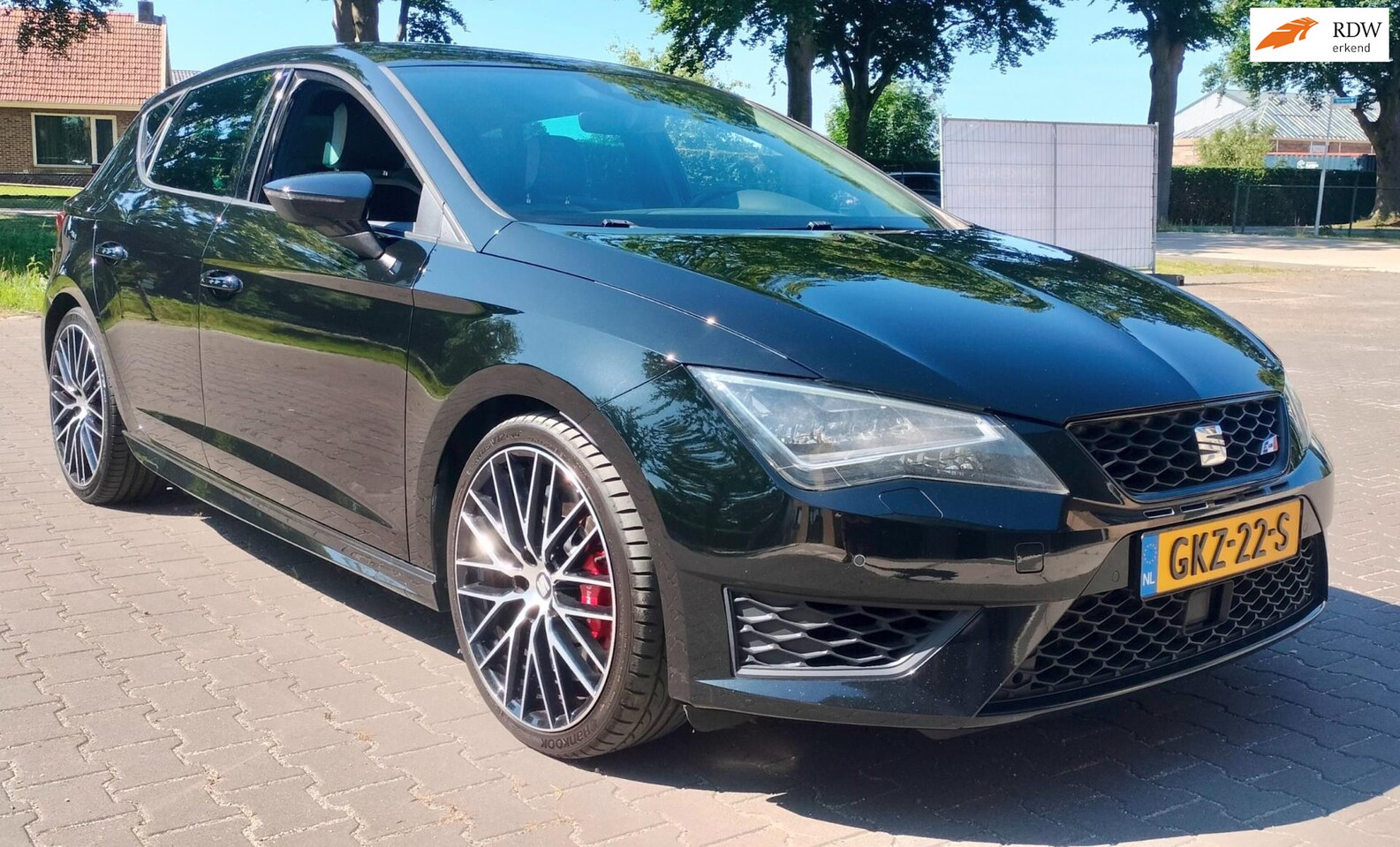 Seat Leon ST - 2.0 TSI Cupra 290 Connect Brembo - AutoWereld.nl