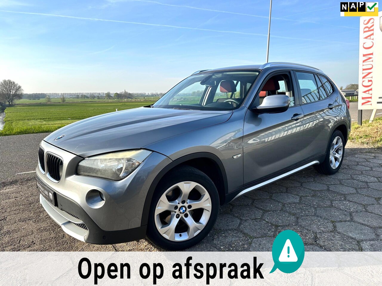 BMW X1 - SDrive18i Executive 5D NAP Navi Scherm Airco Trekhaak - AutoWereld.nl