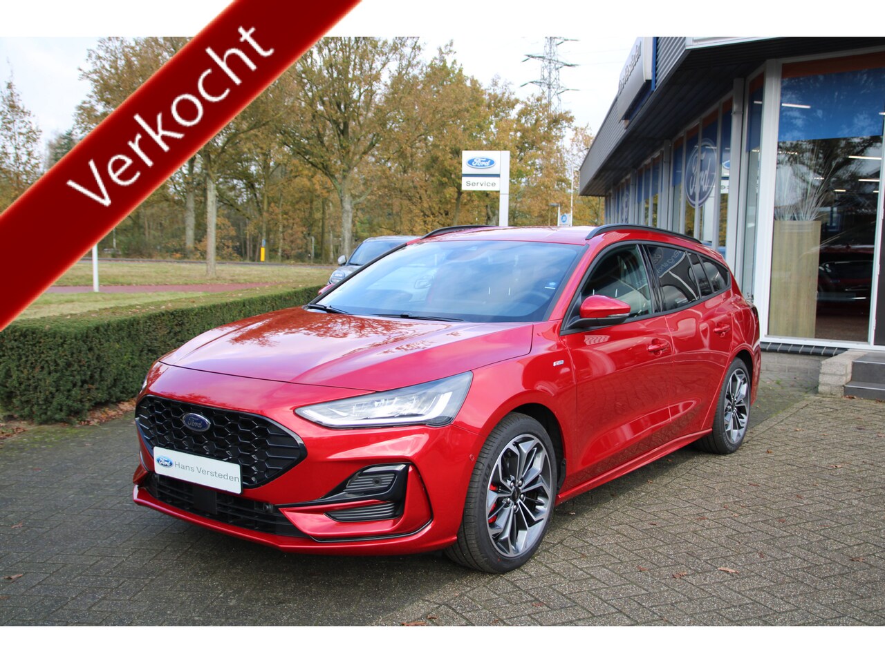 Ford Focus Wagon - 1.0 EcoBoost 125 PK Hybrid ST-LINE X TREKHAAK | LEDER | 18" LM | BLIS | - AutoWereld.nl