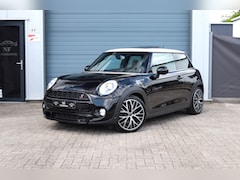 MINI Cooper S - 2.0 Cooper S Chili Serious Business Cooper S F56 - Panorama Navi LED 18Inch