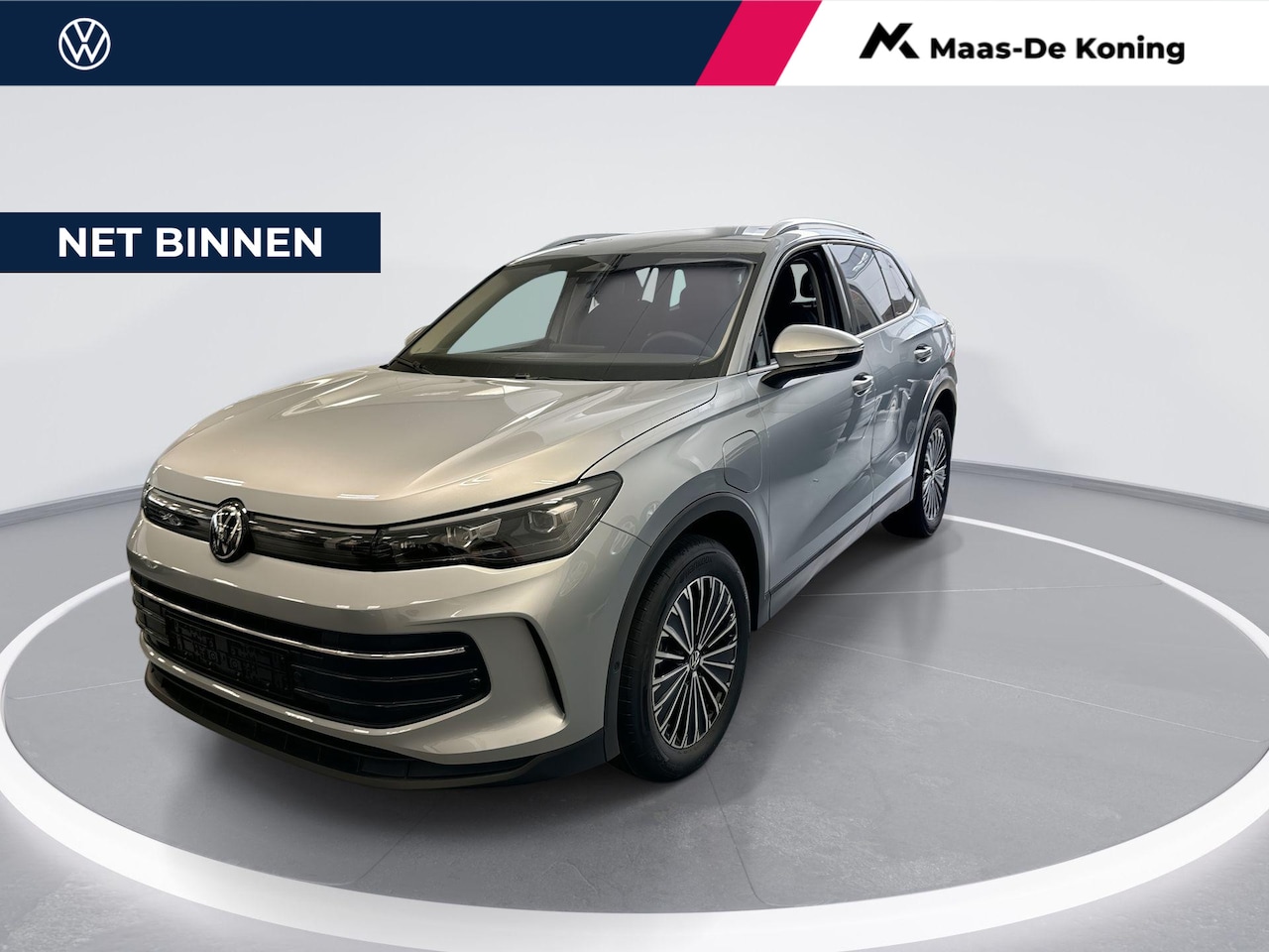 Volkswagen Tiguan - 1.5 204pk DSG eHybrid Life Edition · Camera · Apple/Android Car Play · Dodehoek Detectie · - AutoWereld.nl