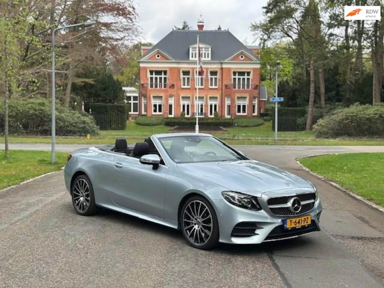 Mercedes-Benz E-klasse Cabrio - 400 4MATIC 25th Anniversary Edition 400 4MATIC 25th Anniversary Edition - AutoWereld.nl