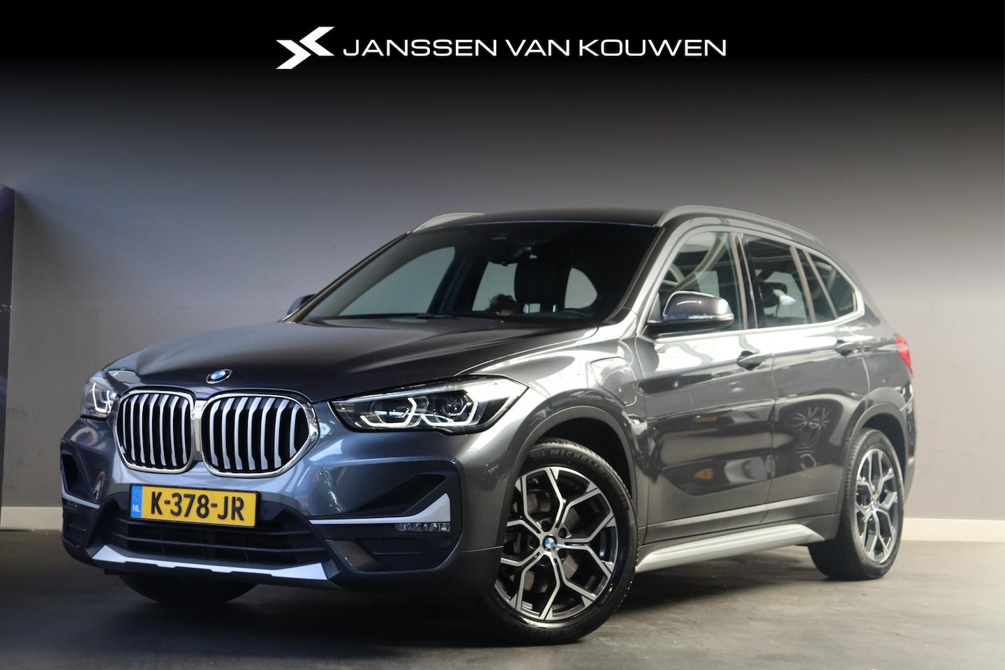 BMW X1 - xDrive25e eDrive Edition Leder Sportstoelen LED Stoelverwarming - AutoWereld.nl